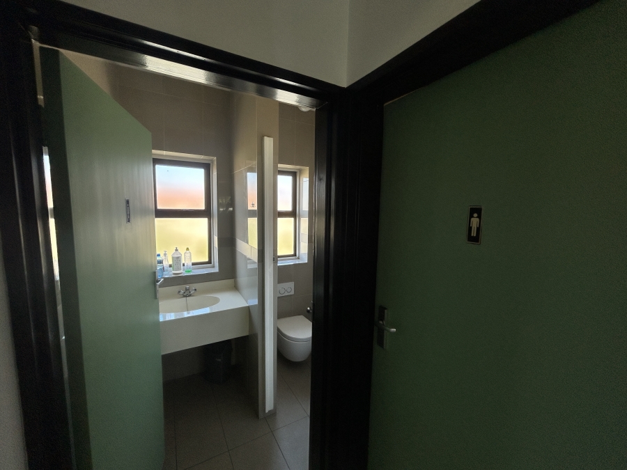 To Let commercial Property for Rent in Claremont Western Cape